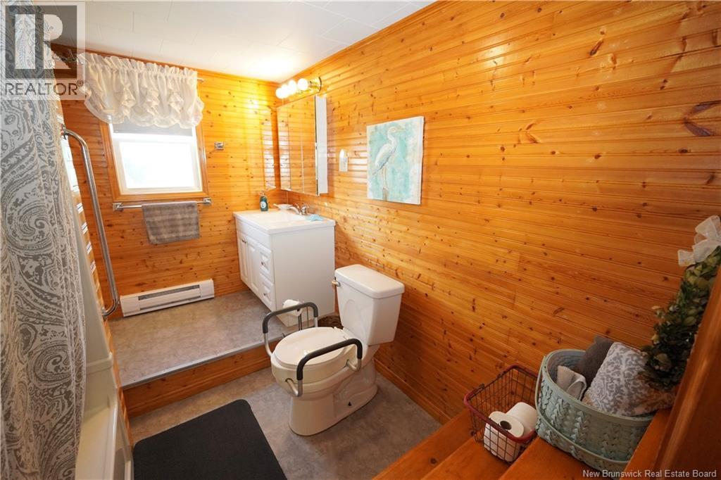 14 Thoroughfare Road, Grand Manan, New Brunswick E5G 1G6 - Photo 25 - NB142514