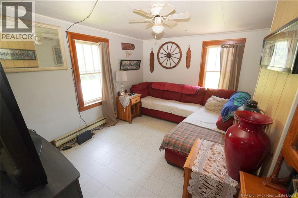 27 King Street, Grand Manan, New Brunswick  E5G 2J9 - Photo 9 - NB143655